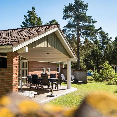 Kaerhogen Romo Denm 펜션 *